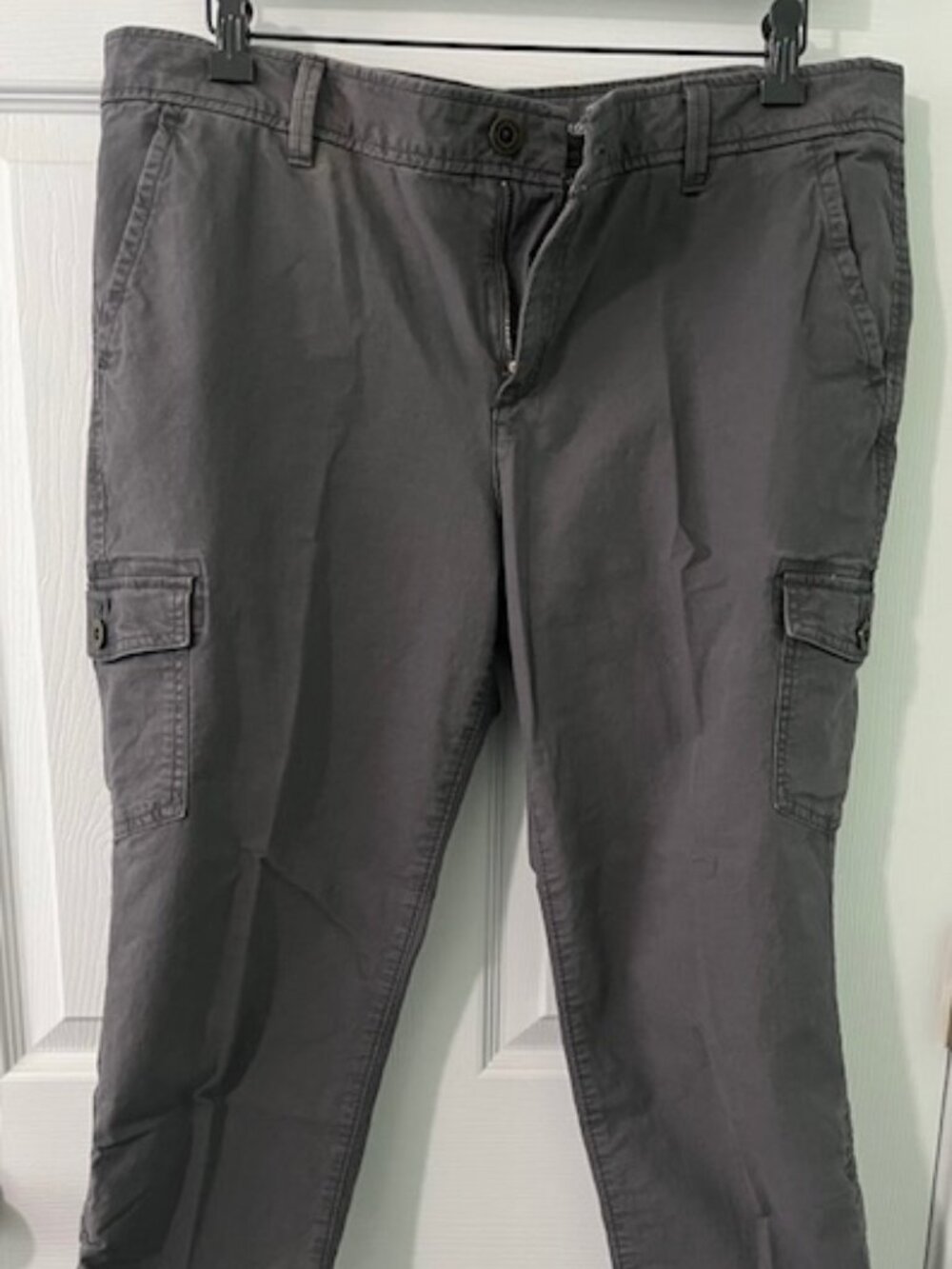 Eddie Bauer Gray cargo capri pants